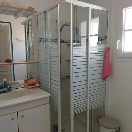 Maison Proche Plage, Terrasse, Parking, Wifi - Fr-1-194-338 別荘