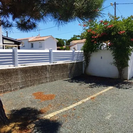 Maison Proche Plage, Terrasse, Parking, Wifi - Fr-1-194-338 別荘