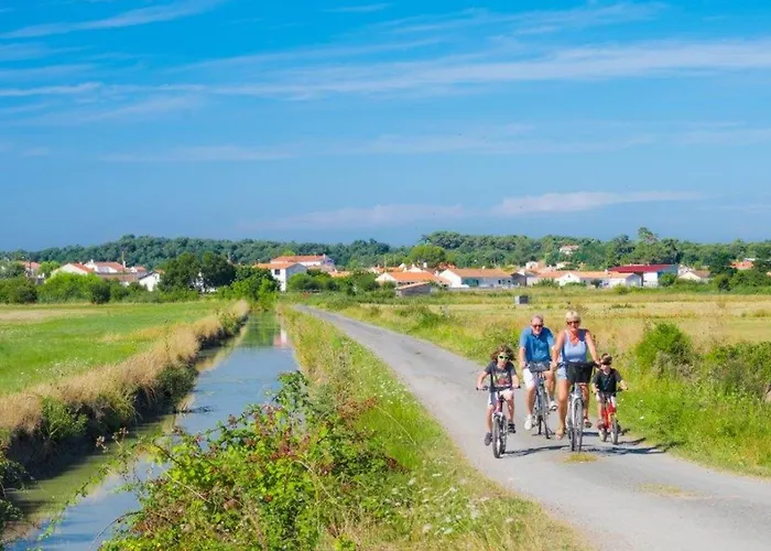 Maison Proche Plage, Terrasse, Parking, Wifi - Fr-1-194-338 * La Tranche-sur-Mer